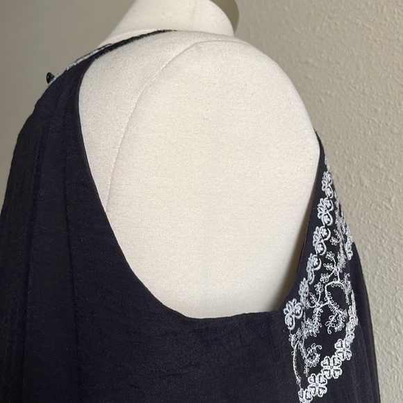 THML Sz L Black with White Embroidery Vittoria Halter Dress - Picture 6 of 14